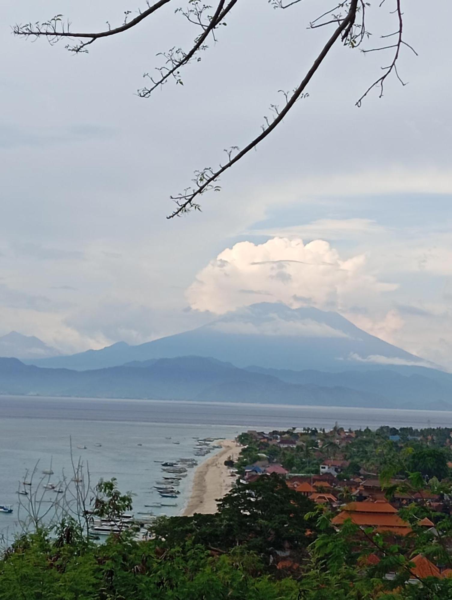 Belong Home Stay Lembongan ภายนอก รูปภาพ